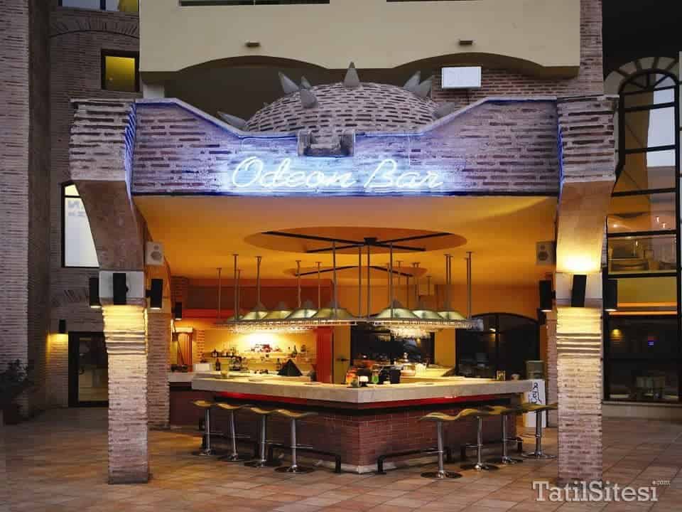 Limak Arcadia Golf & Sport Resort Hotel